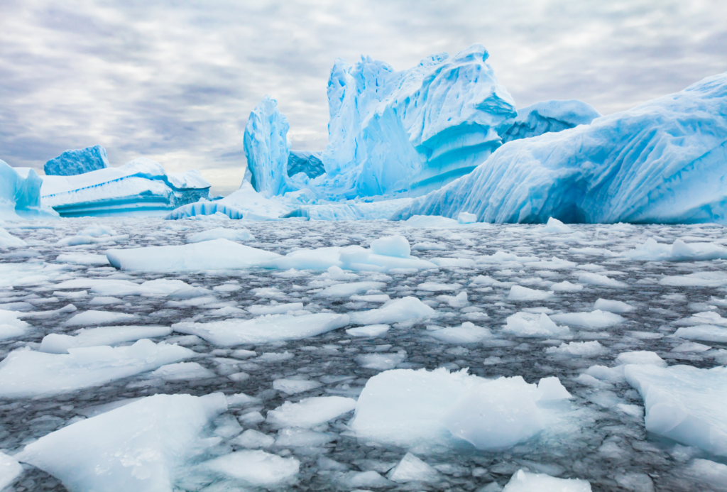 Antarctic Temperatures Rise 10°C Above Average in Near Record Heatwave